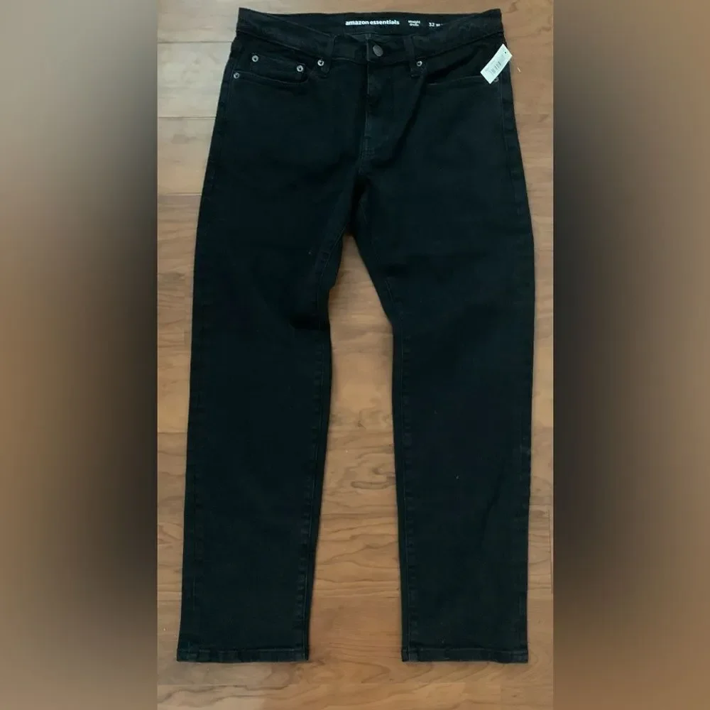 NWT Amazon Essentials Straight Jeans - Picture 2 of 5